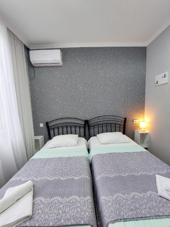 A.G'S Guest House Kutaissi Exterior foto